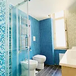 Guesthost - Casa Di Ale & Frank Apartment *