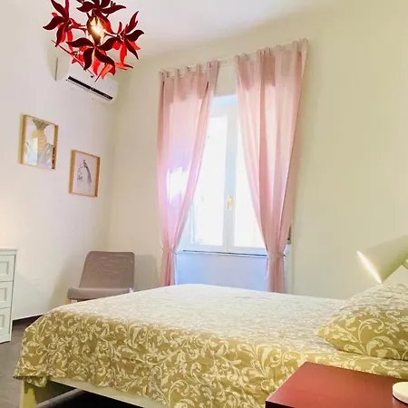 Casa Di Ale & Frank サレルノ