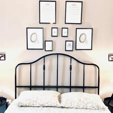 Casa Di Ale & Frank * サレルノ